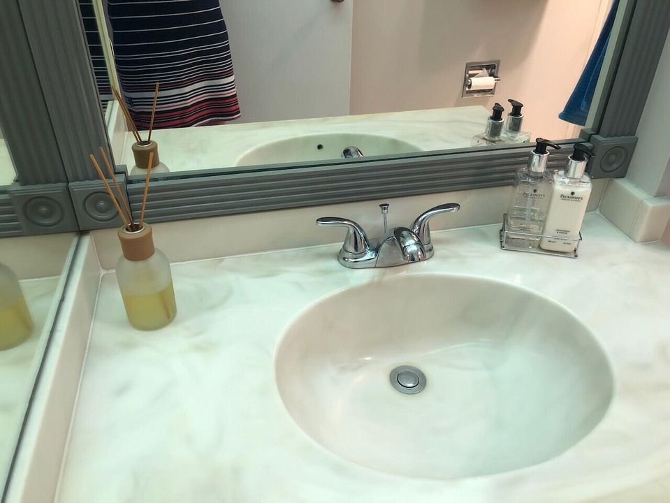 出租: $3,200 (2 贝兹, 2 浴室, 1440 平方英尺)