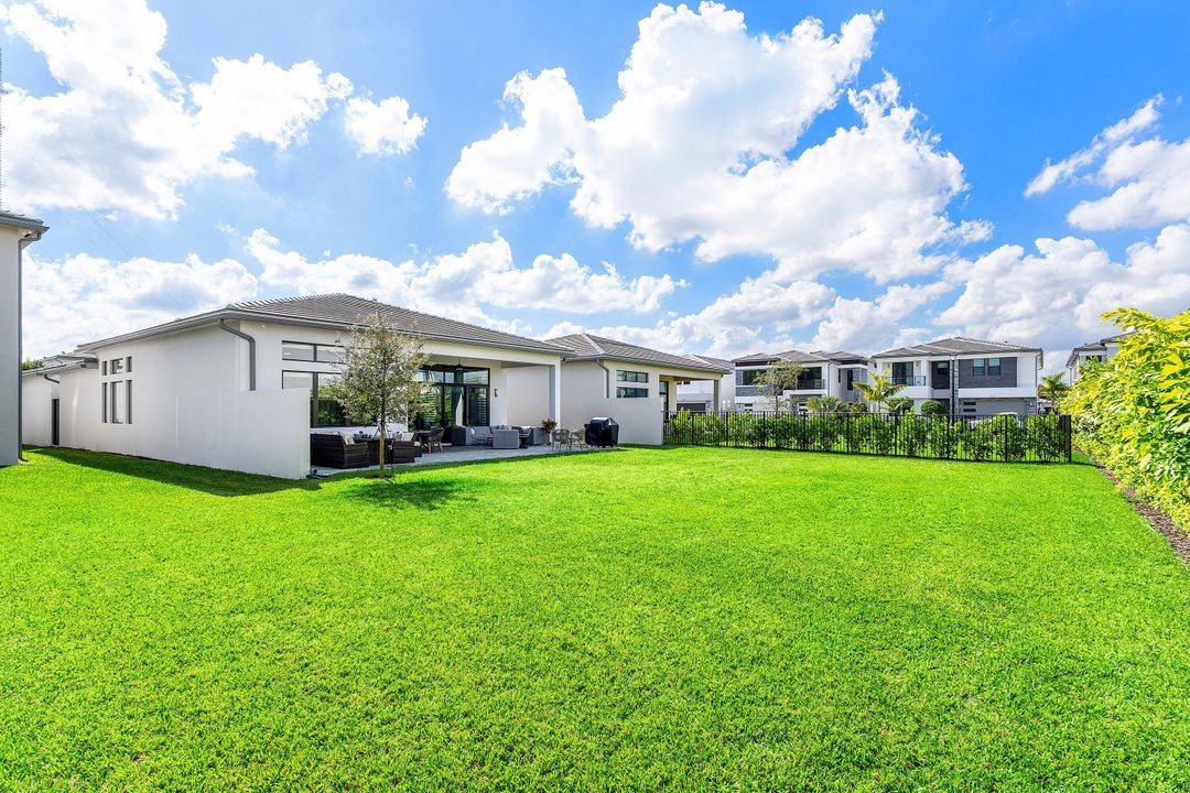 待售: $1,899,000 (3 贝兹, 3 浴室, 2573 平方英尺)