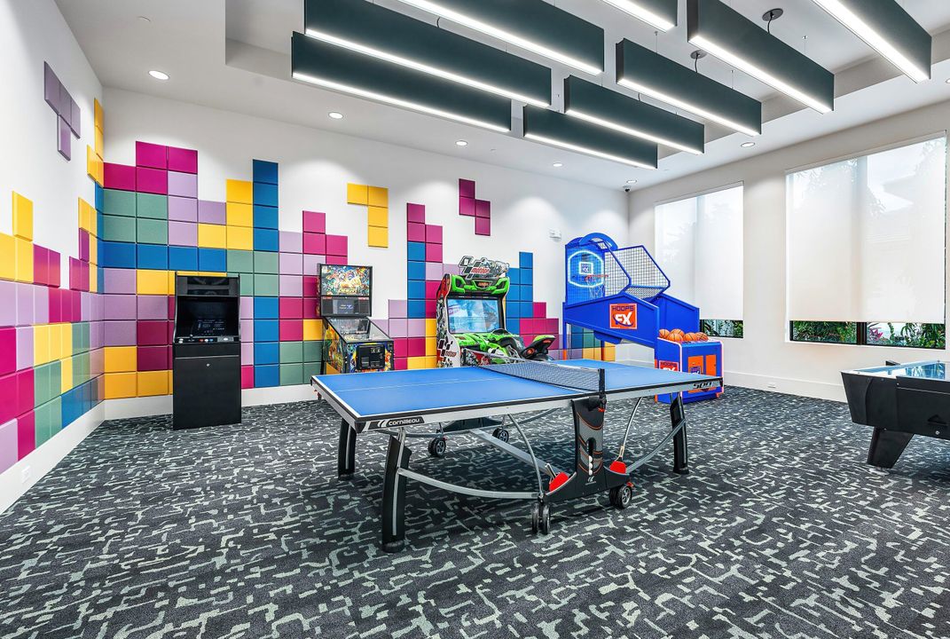 待售: $1,899,000 (3 贝兹, 3 浴室, 2573 平方英尺)