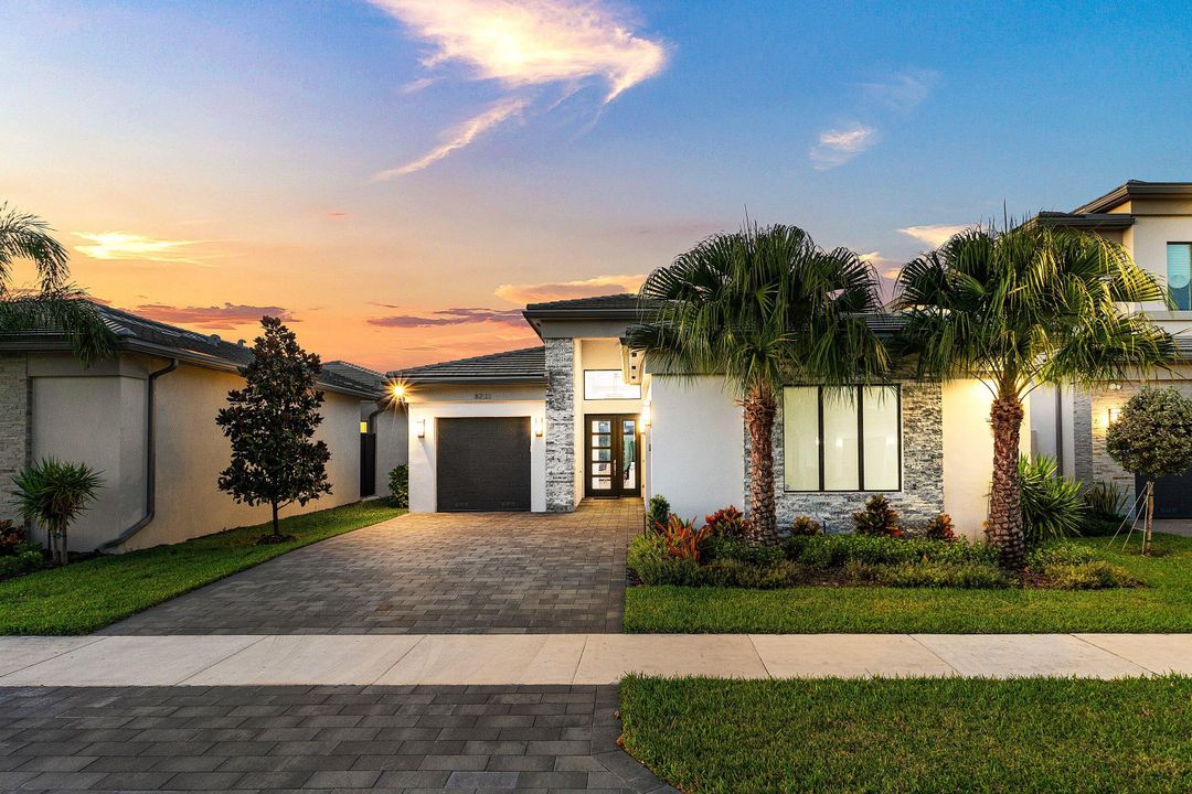 待售: $1,899,000 (3 贝兹, 3 浴室, 2573 平方英尺)