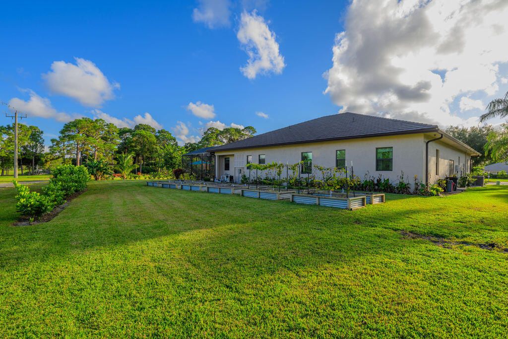 En Renta: $3,900 (3 camas, 3 baños, 2320 Pies cuadrados)