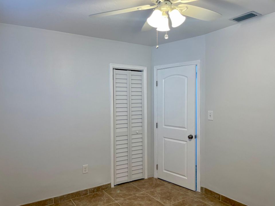 En Venta: $350,000 (2 camas, 1 baños, 838 Pies cuadrados)