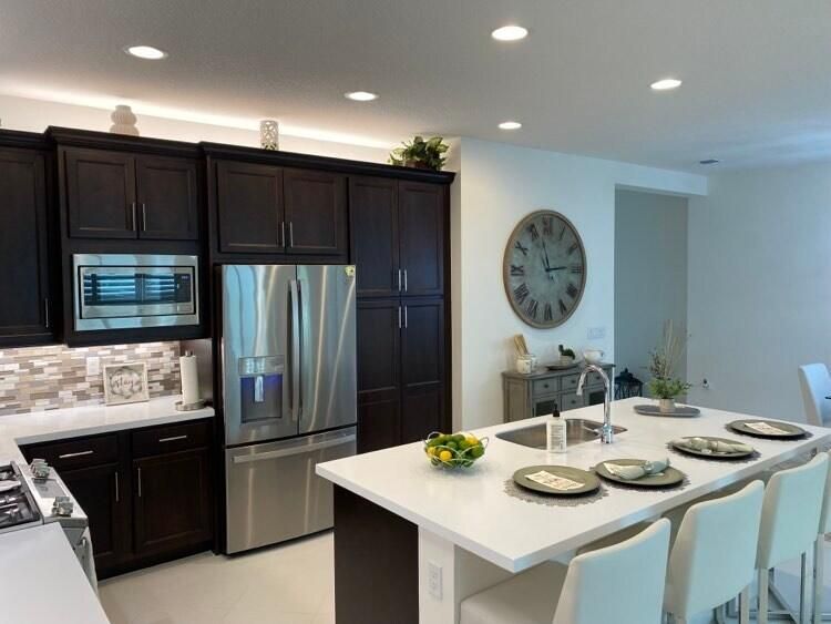 出租: $3,700 (3 贝兹, 2 浴室, 1716 平方英尺)