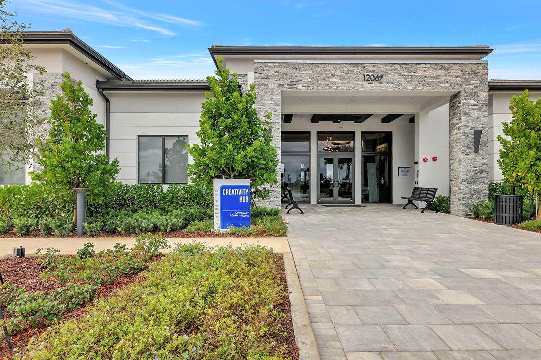 出租: $3,700 (3 贝兹, 2 浴室, 1716 平方英尺)