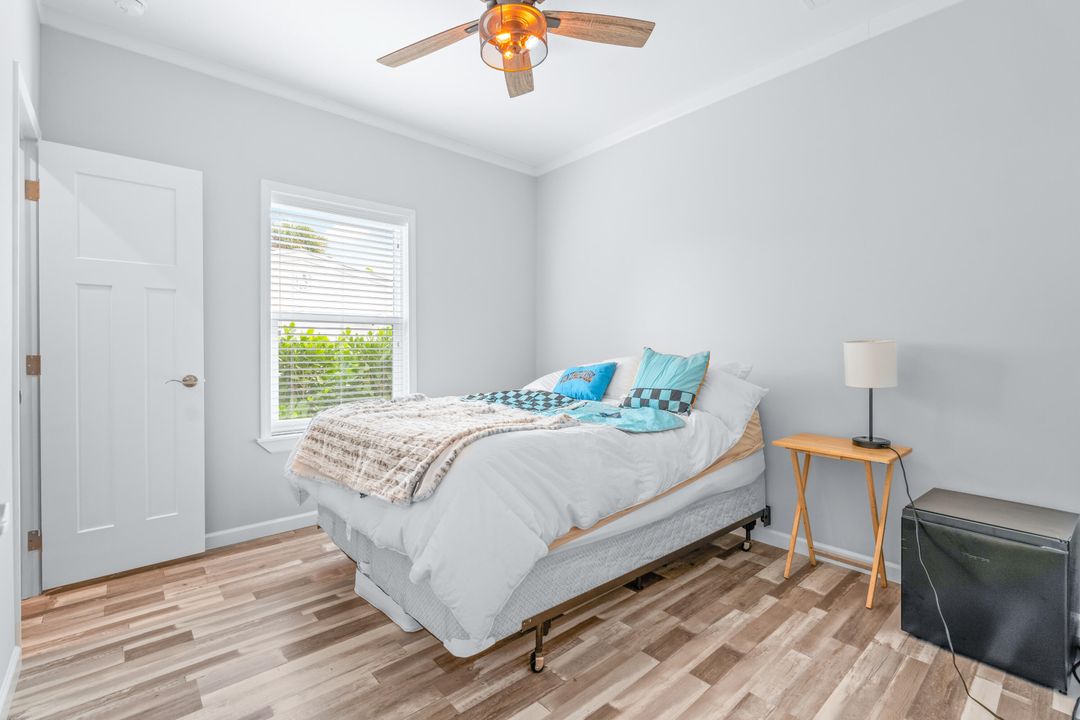 For Sale: $595,000 (3 beds, 2 baths, 1440 Square Feet)