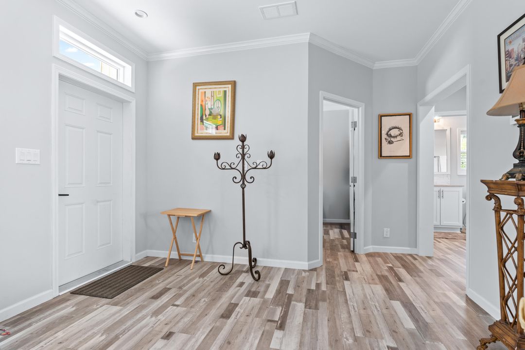 For Sale: $595,000 (3 beds, 2 baths, 1440 Square Feet)