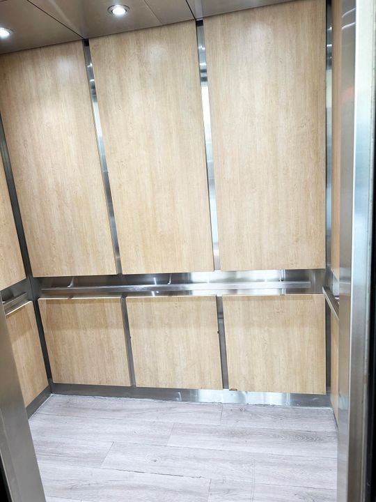 For Sale: $125,000 (2 beds, 1 baths, 860 Square Feet)