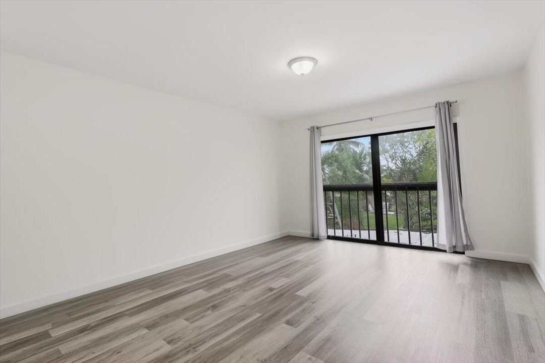 En Renta: $3,350 (3 camas, 2 baños, 1472 Pies cuadrados)