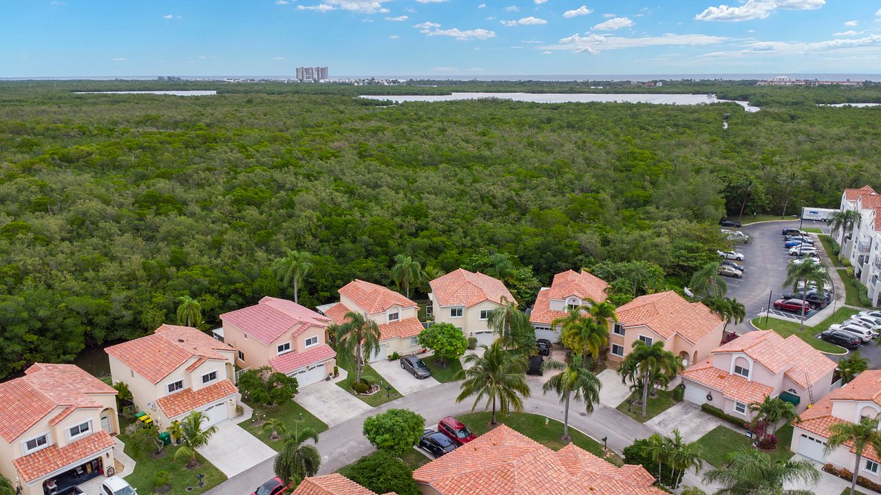 For Sale: $630,000 (3 beds, 2 baths, 1527 Square Feet)