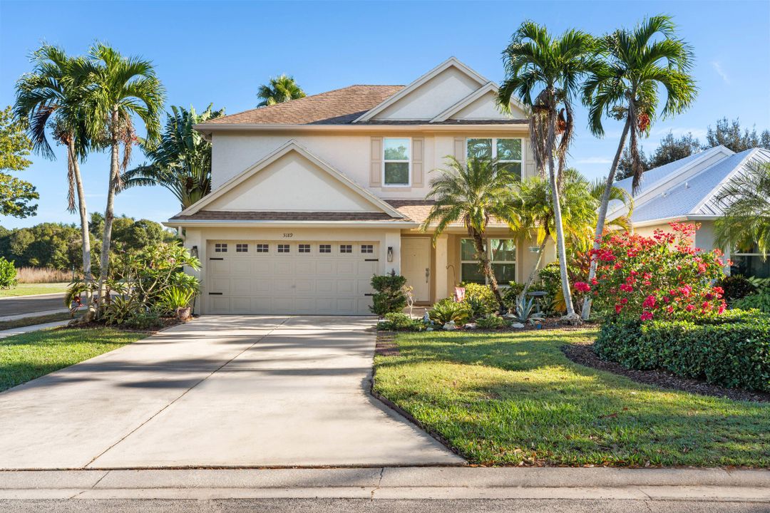 For Sale: $649,900 (4 beds, 2 baths, 2353 Square Feet)