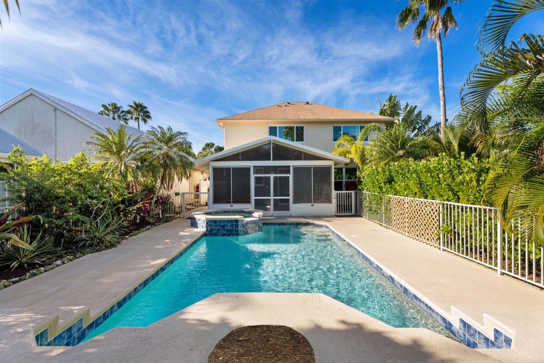 For Sale: $649,900 (4 beds, 2 baths, 2353 Square Feet)