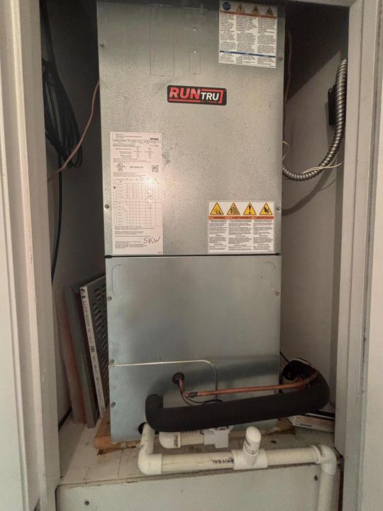 待售: $124,500 (2 贝兹, 2 浴室, 1014 平方英尺)