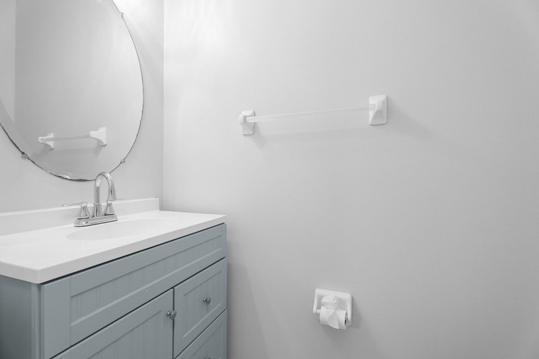 For Sale: $649,900 (4 beds, 2 baths, 2353 Square Feet)