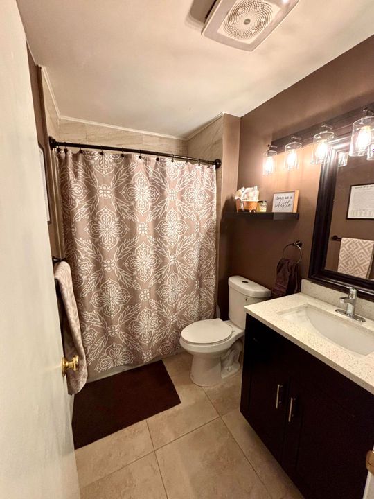 待售: $349,000 (2 贝兹, 2 浴室, 1170 平方英尺)