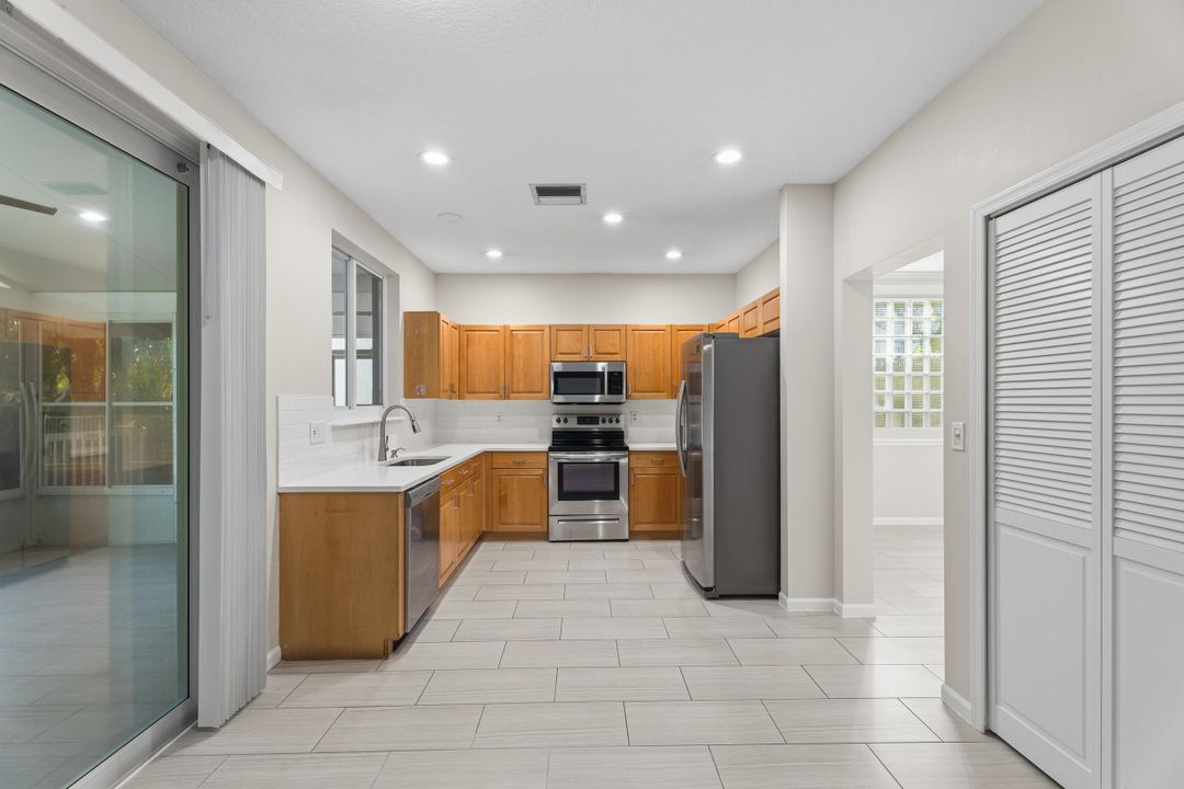 For Sale: $649,900 (4 beds, 2 baths, 2353 Square Feet)