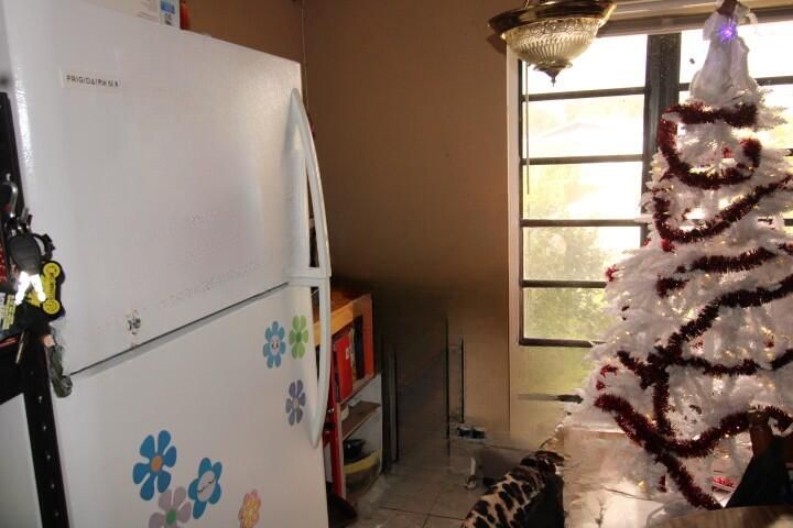 En Venta: $269,000 (3 camas, 1 baños, 900 Pies cuadrados)