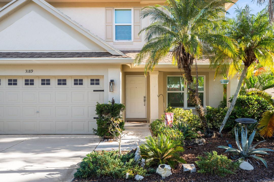 For Sale: $649,900 (4 beds, 2 baths, 2353 Square Feet)