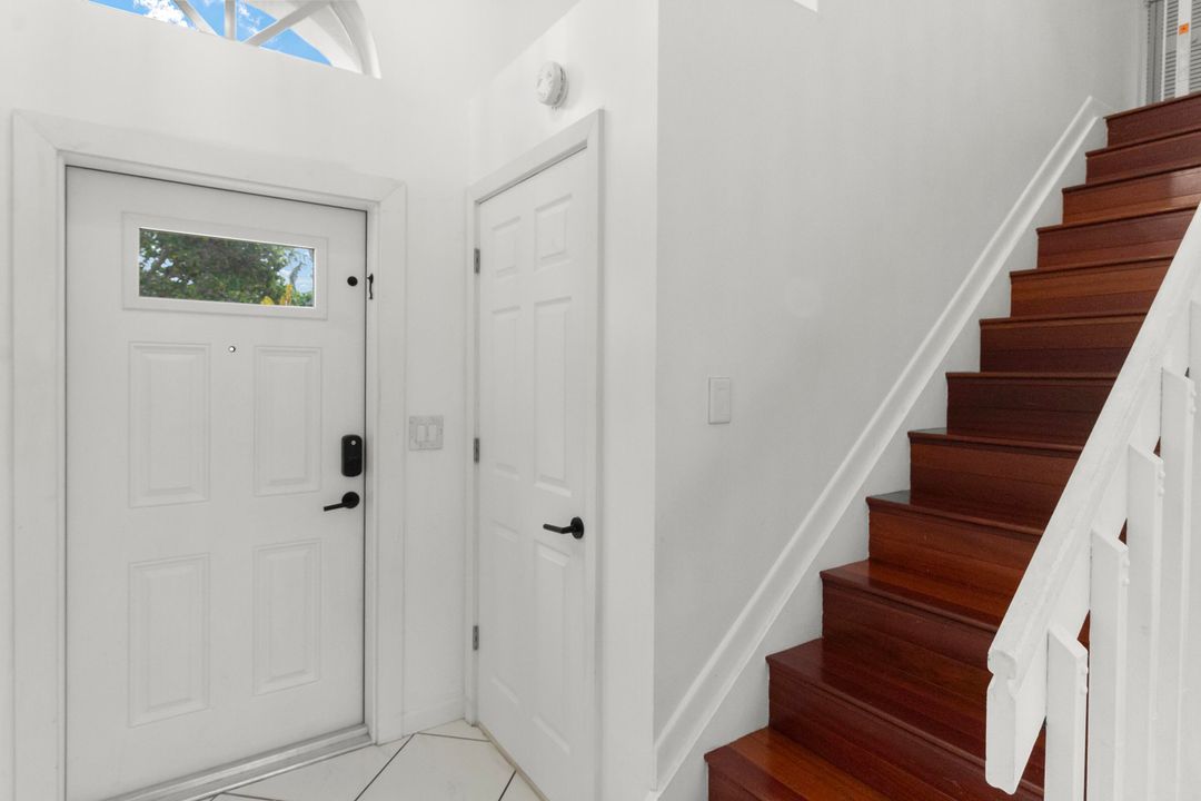 For Sale: $630,000 (3 beds, 2 baths, 1527 Square Feet)