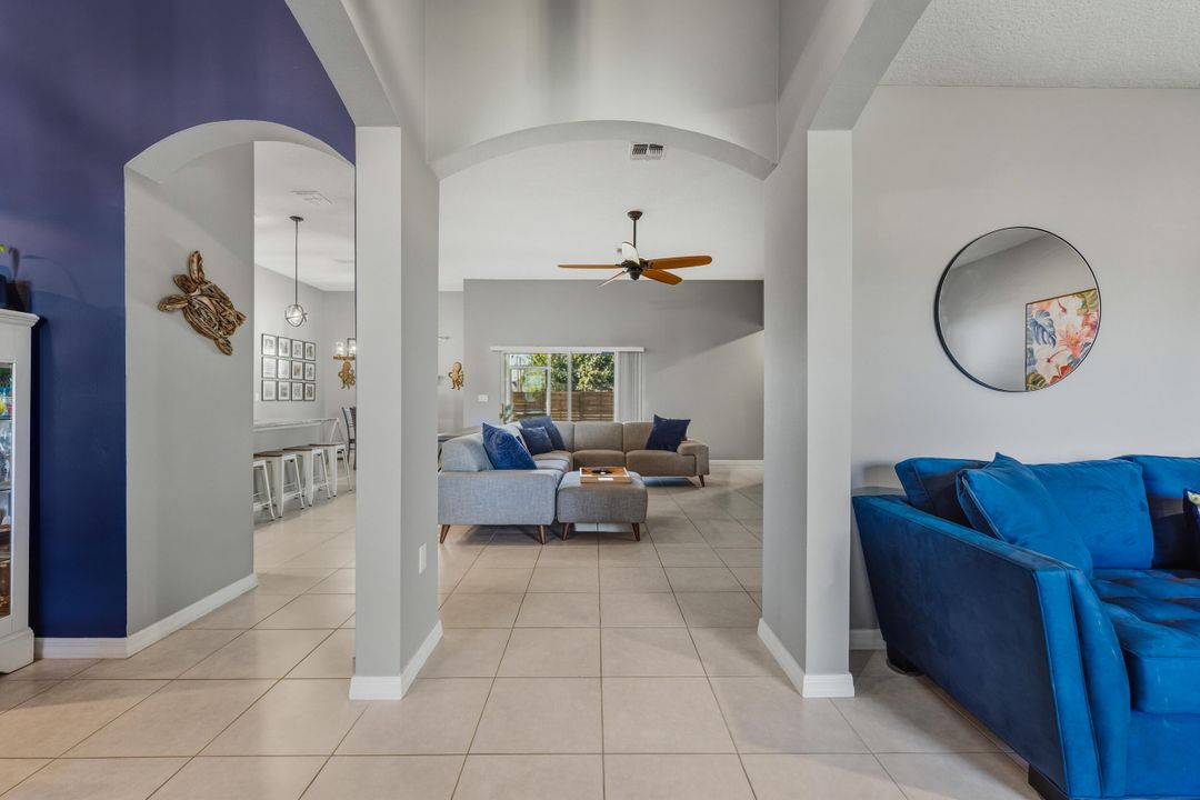 For Sale: $499,900 (4 beds, 3 baths, 2400 Square Feet)