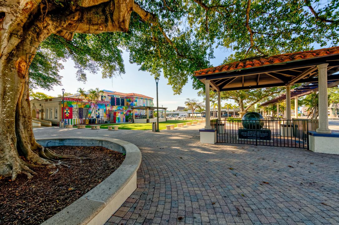 En Venta: $545,000 (3 camas, 2 baños, 1461 Pies cuadrados)