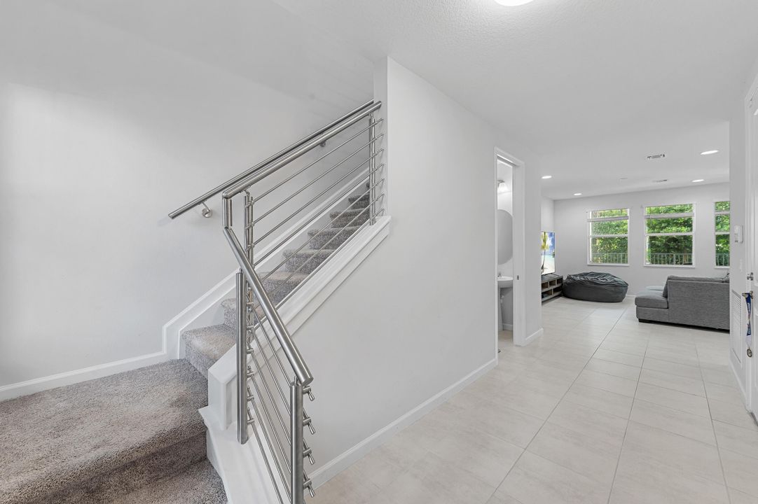 En Venta: $510,000 (3 camas, 2 baños, 2138 Pies cuadrados)