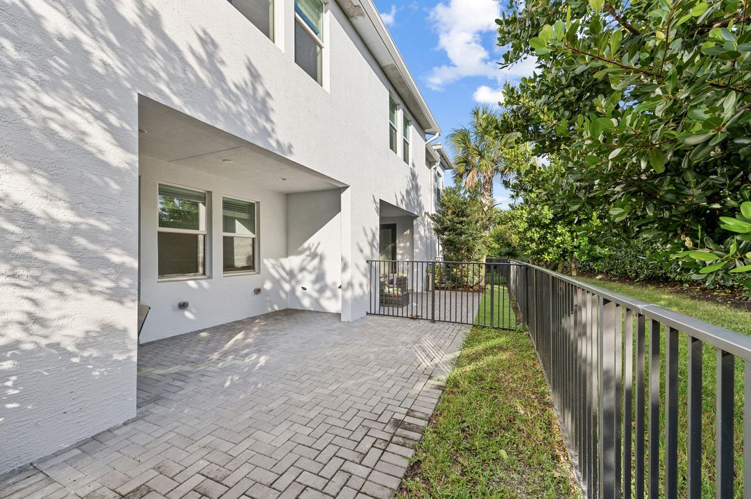 En Venta: $510,000 (3 camas, 2 baños, 2138 Pies cuadrados)