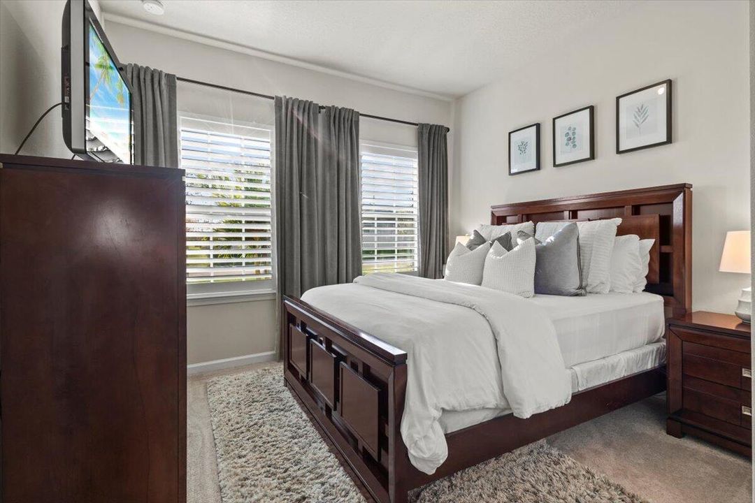 For Sale: $424,000 (4 beds, 2 baths, 1817 Square Feet)