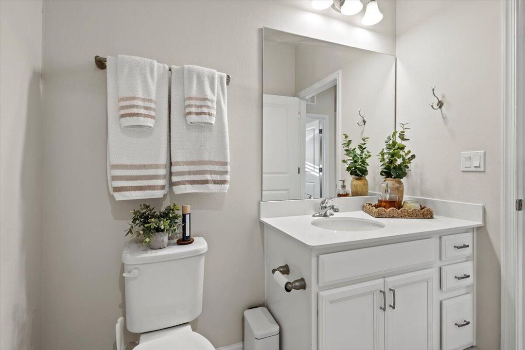 For Sale: $424,000 (4 beds, 2 baths, 1817 Square Feet)