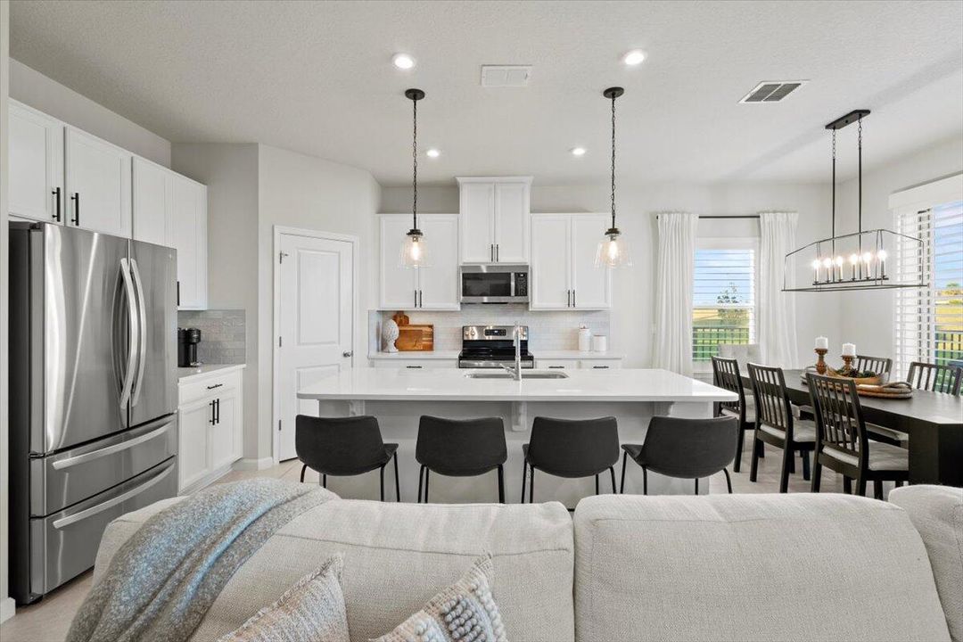 For Sale: $424,000 (4 beds, 2 baths, 1817 Square Feet)