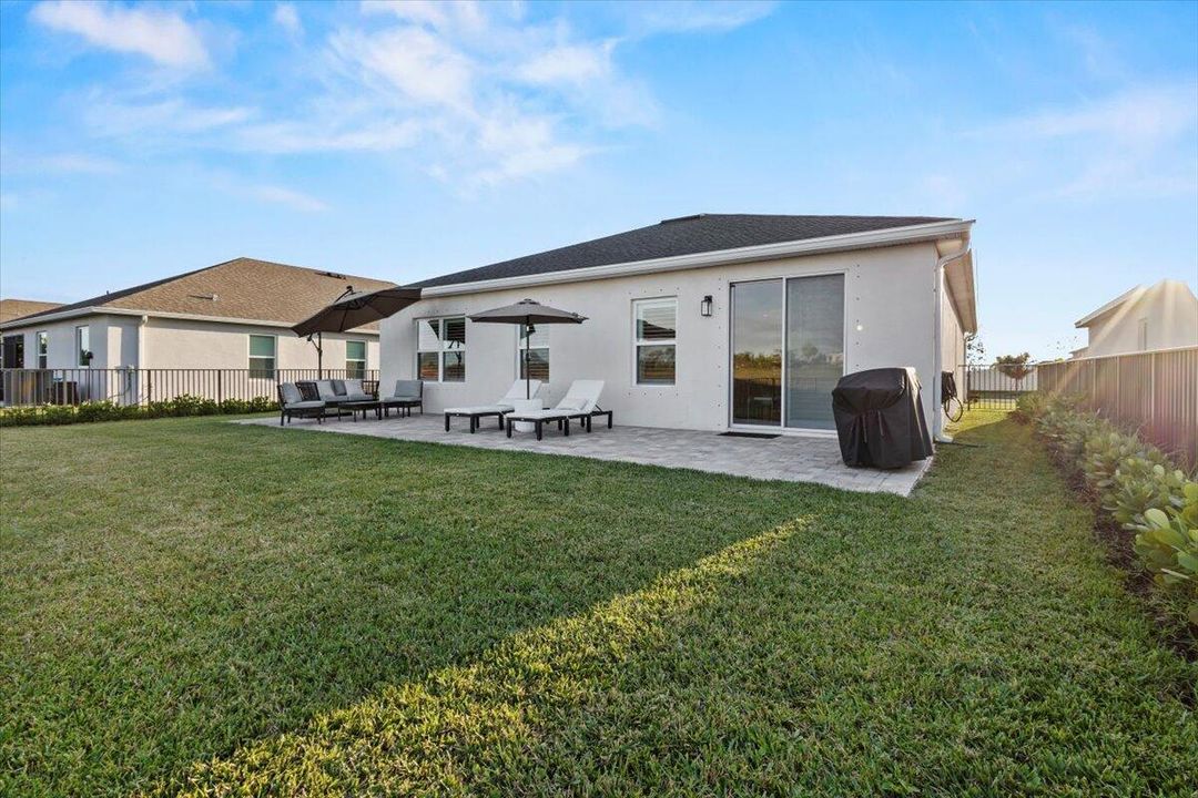 For Sale: $424,000 (4 beds, 2 baths, 1817 Square Feet)