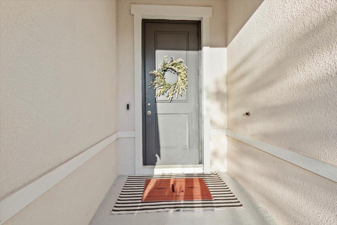 For Sale: $424,000 (4 beds, 2 baths, 1817 Square Feet)