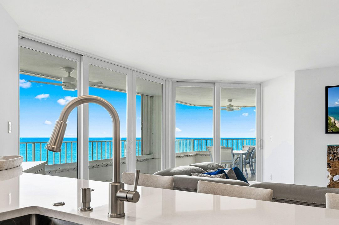 For Sale: $2,240,000 (2 beds, 2 baths, 1479 Square Feet)