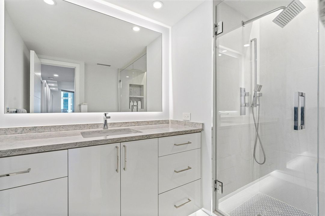 For Sale: $2,240,000 (2 beds, 2 baths, 1479 Square Feet)