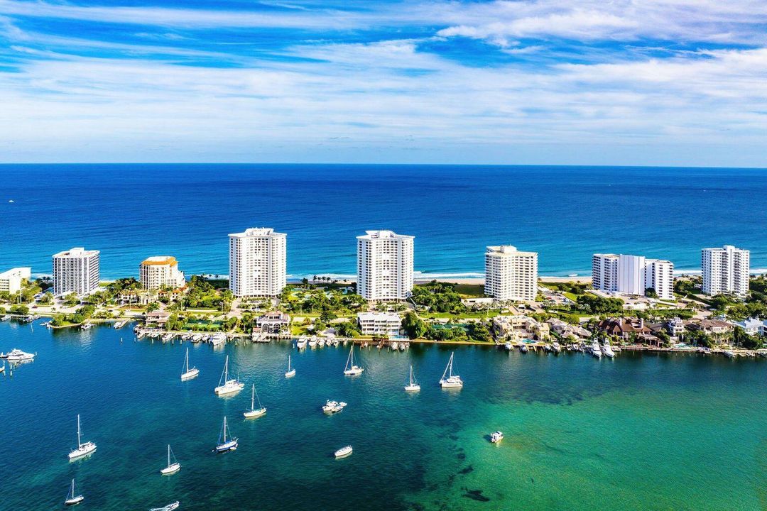 For Sale: $2,240,000 (2 beds, 2 baths, 1479 Square Feet)