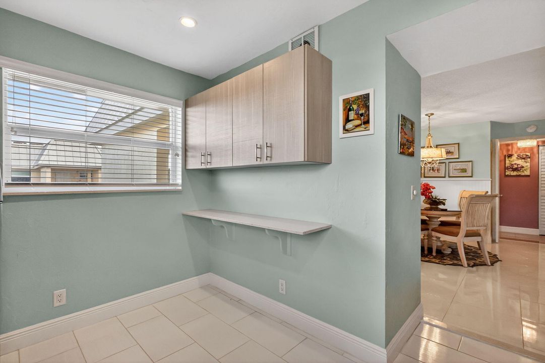 En Venta: $289,000 (2 camas, 2 baños, 1336 Pies cuadrados)