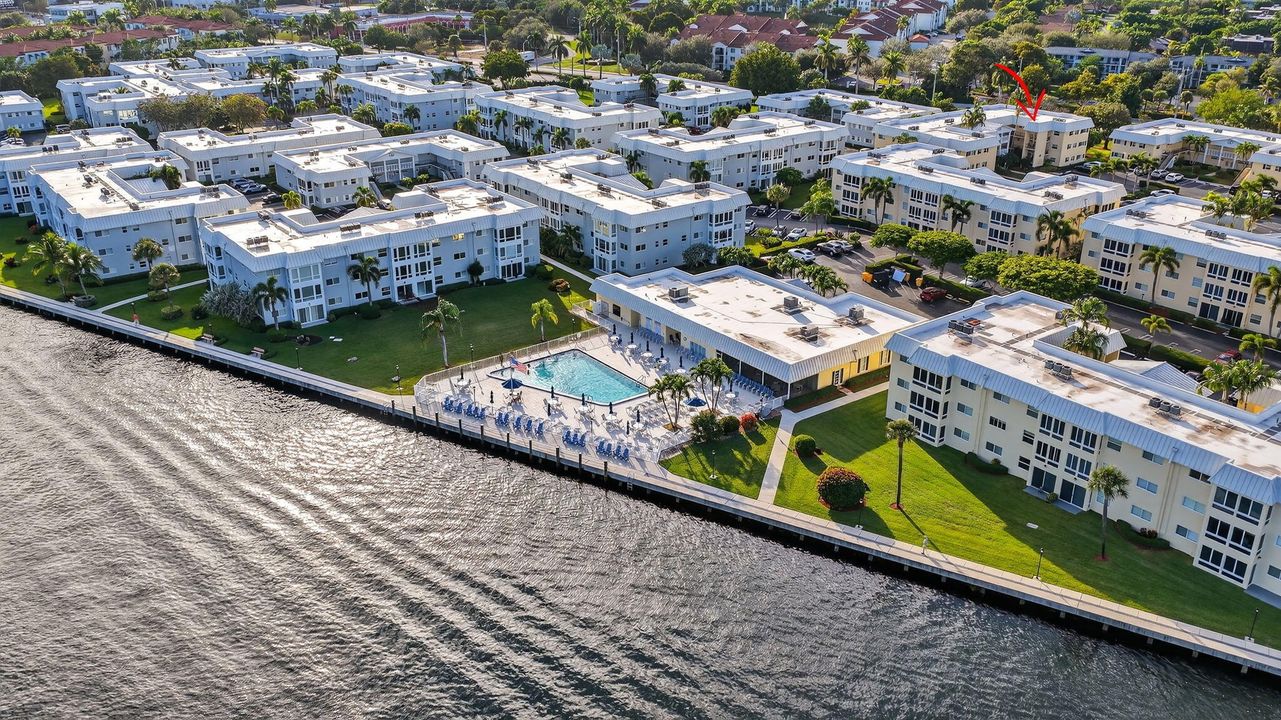 En Venta: $289,000 (2 camas, 2 baños, 1336 Pies cuadrados)