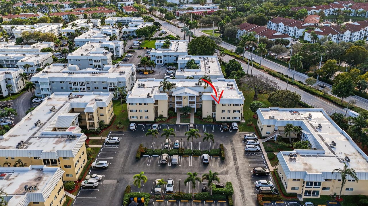 En Venta: $289,000 (2 camas, 2 baños, 1336 Pies cuadrados)