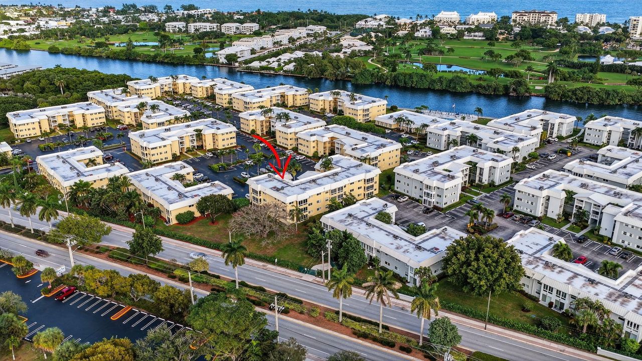 En Venta: $289,000 (2 camas, 2 baños, 1336 Pies cuadrados)