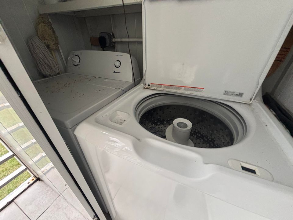 For Rent: $1,650 (2 beds, 2 baths, 883 Square Feet)