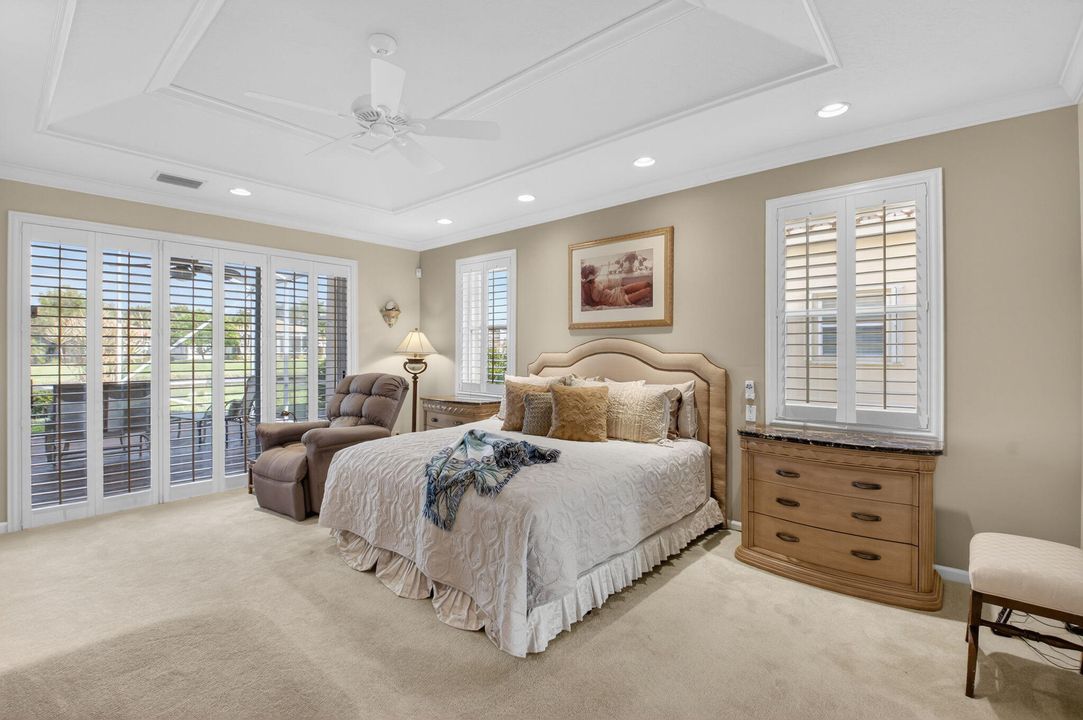 En Venta: $590,000 (3 camas, 2 baños, 2445 Pies cuadrados)