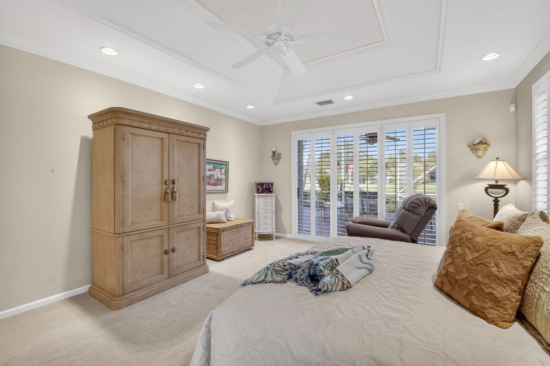 En Venta: $590,000 (3 camas, 2 baños, 2445 Pies cuadrados)