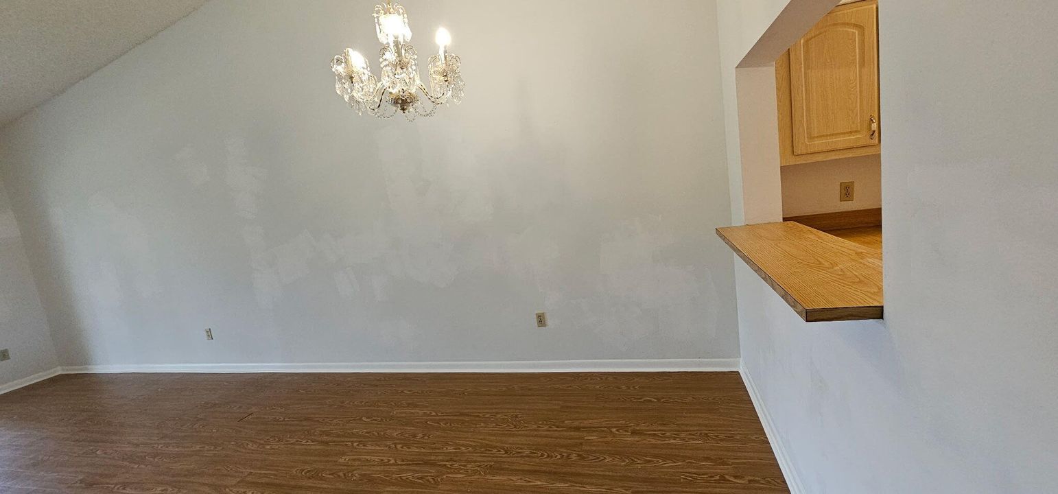 В аренду: $1,950 (2 спален, 2 ванн, 1360 Квадратных фут)