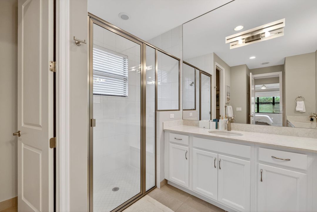 出租: $3,600 (3 贝兹, 2 浴室, 1752 平方英尺)