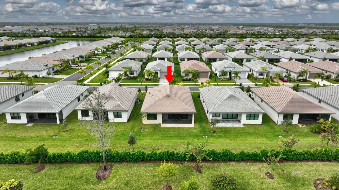 出租: $3,600 (3 贝兹, 2 浴室, 1752 平方英尺)