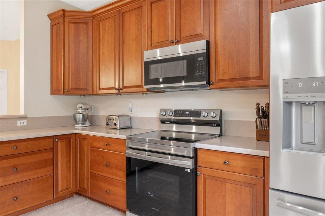 待售: $450,000 (3 贝兹, 2 浴室, 1746 平方英尺)