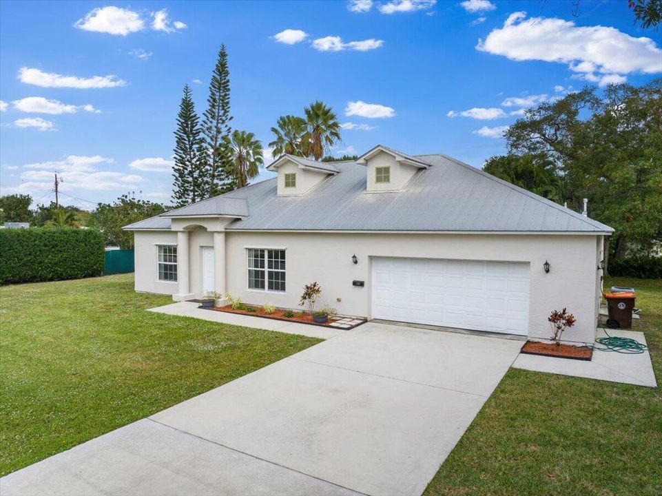 待售: $450,000 (3 贝兹, 2 浴室, 1746 平方英尺)