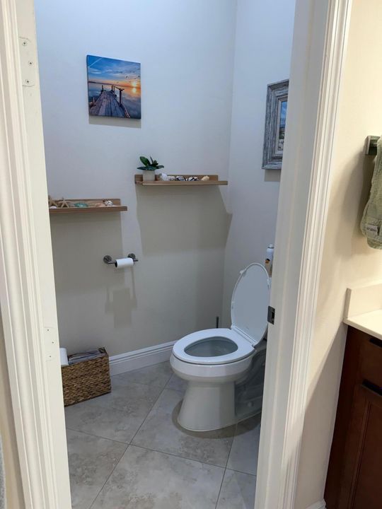 В аренду: $2,600 (2 спален, 2 ванн, 1819 Квадратных фут)