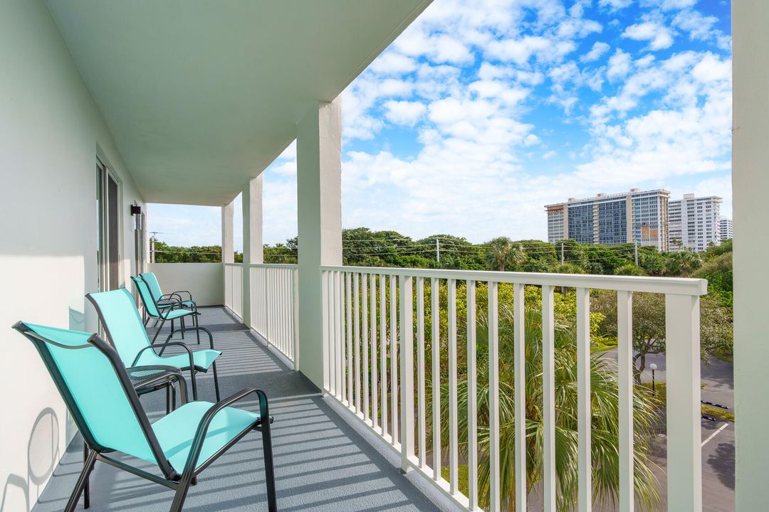 出租: $5,500 (2 贝兹, 2 浴室, 1170 平方英尺)