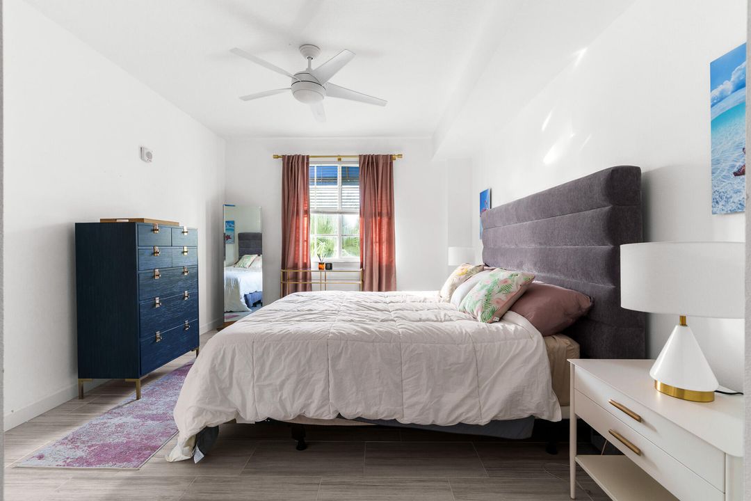 For Rent: $4,700 (2 beds, 2 baths, 1243 Square Feet)