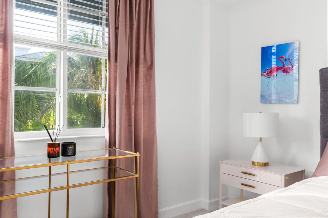 For Rent: $4,700 (2 beds, 2 baths, 1243 Square Feet)